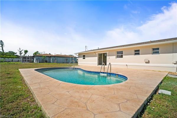 Cape Coral Residential, 423 14th Pl, Cape Coral, Florida 33909, image 3