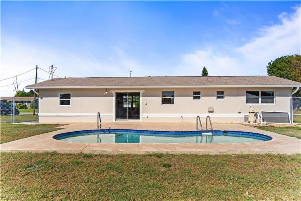 Cape Coral Residential, 423 14th Pl, Cape Coral, Florida 33909, image 1