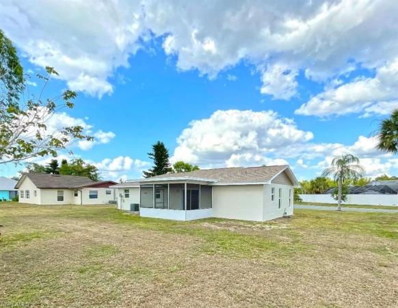 Lehigh Estates, 1425 Alwynne Dr, Lehigh Acres, Florida 33936, image 1