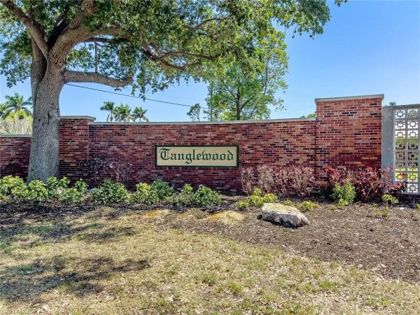 Tanglewood, 5052 Fairfield Dr, Fort Myers, Florida 33919, image 1