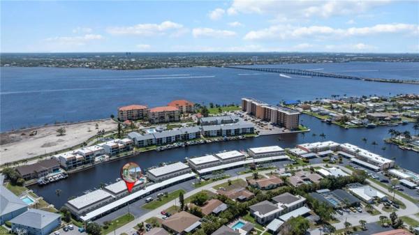 Commodore, 4211 19th Pl #2E, Cape Coral, Florida 33904, image 2