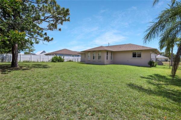 Cape Coral Residential, 1017 37th Ter, Cape Coral, Florida 33914, image 2