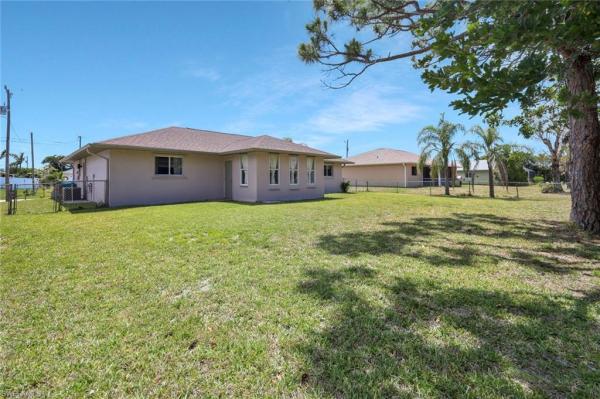 Cape Coral Residential, 1017 37th Ter, Cape Coral, Florida 33914, image 1
