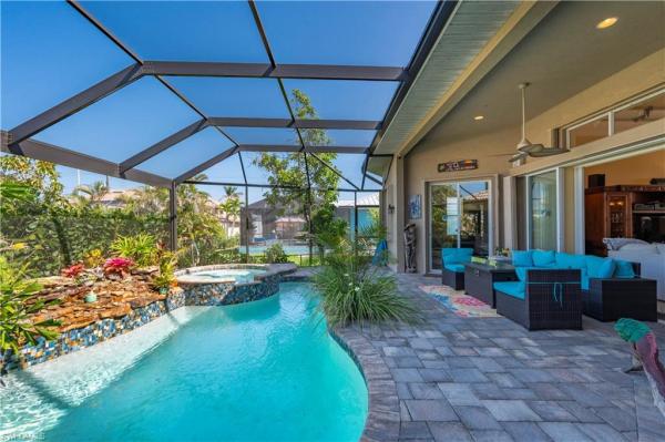 211 Lido Dr, Punta Gorda, Florida 33950, image 1
