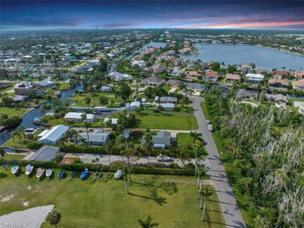 18130 Pioneer Rd, Fort Myers, Florida 33908, image 1