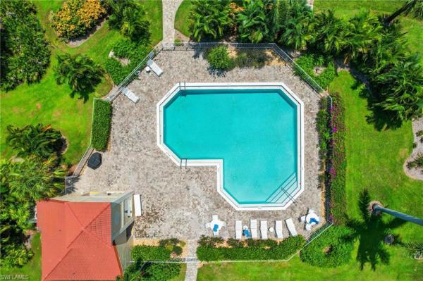 4650 Yacht Harbor Dr #125, Naples, Florida 34112, image 1