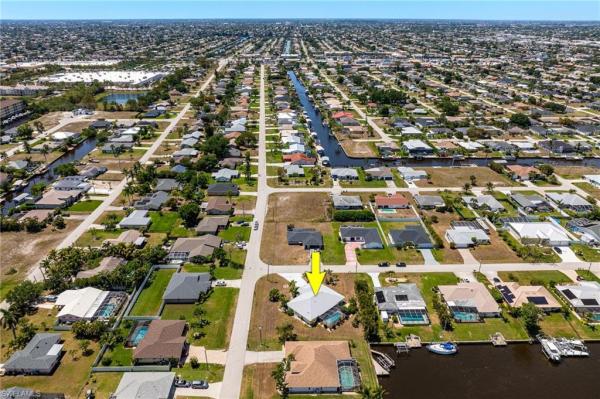 Cape Coral Residential, 2037 16th St, Cape Coral, Florida 33990, image 2