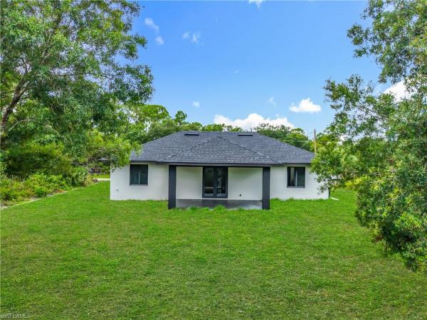 Lehigh Acres Residential, 131 S Carey Ave, Lehigh Acres, Florida 33974, image 1
