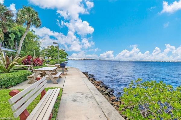 4240 Steamboat Bnd #405, Fort Myers, Florida 33919, image 1