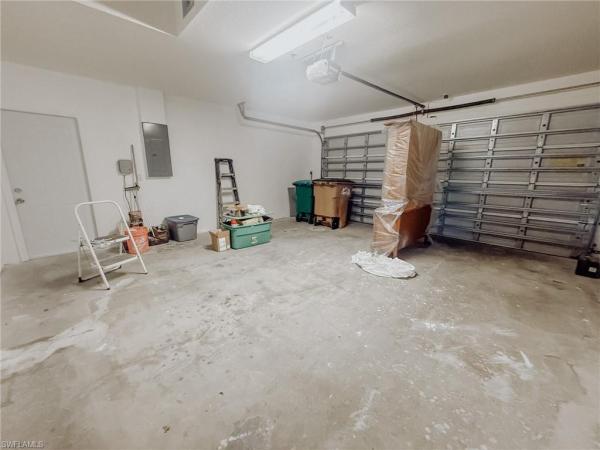 Cape Coral, 1832 23rd Ter, Cape Coral, Florida 33909, image 2