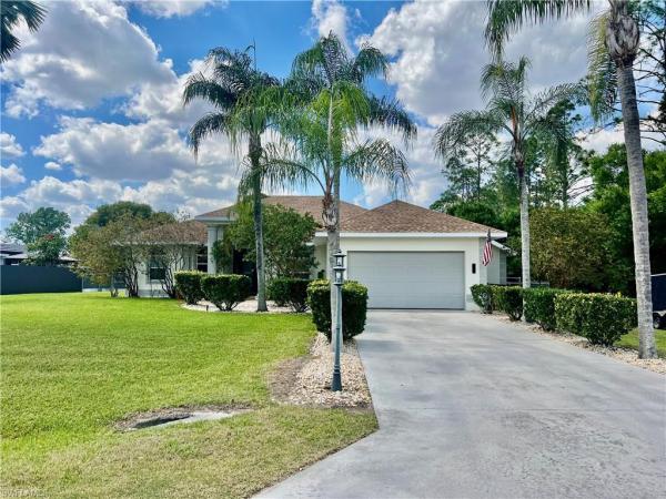 Lehigh Acres, 605 Columbus Ave, Lehigh Acres, Florida 33972, image 1