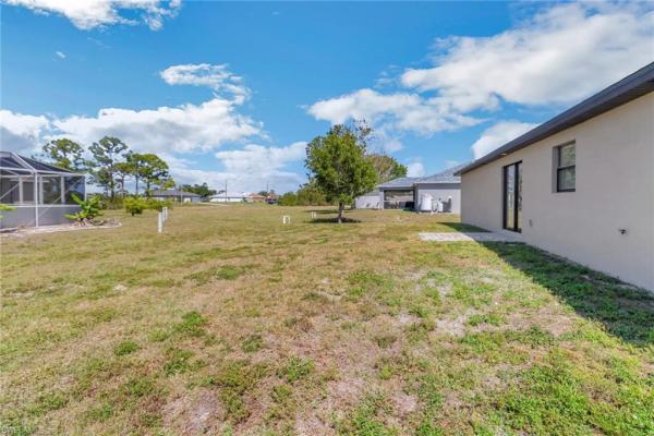 Cape Coral Residential, 1727 12th Ter, Cape Coral, Florida 33993, image 1
