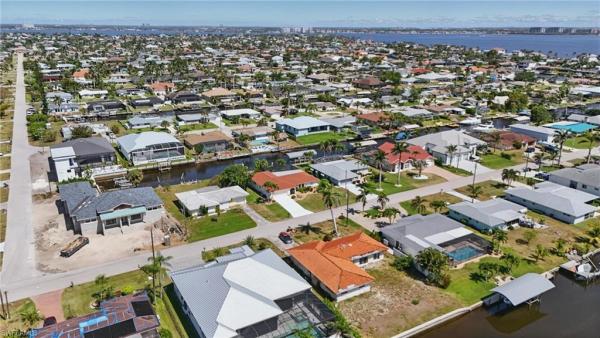 Cape Coral Residential, 5325 Colonade Ct, Cape Coral, Florida 33904, image 3