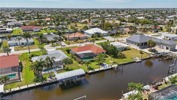 Cape Coral Residential, 5325 Colonade Ct, Cape Coral, Florida 33904, image 2