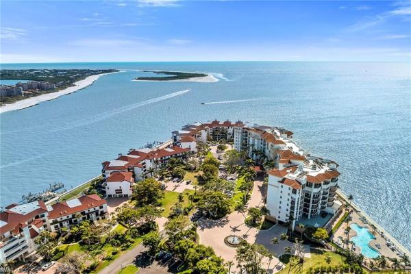 700 La Peninsula Blvd #306, Naples, Florida 34113, image 1
