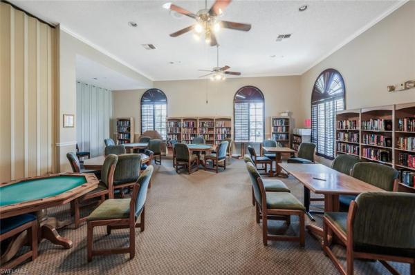 Oxford Village, 317 Harvard Ln, Naples, Florida 34104, image 2
