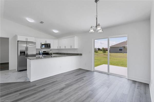Cape Coral Residential, 1024 12th Ter, Cape Coral, Florida 33993, image 1