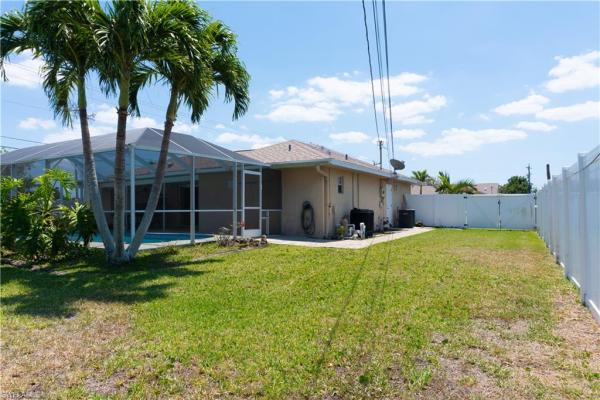 Cape Coral Residential, 401 43rd Ter, Cape Coral, Florida 33914, image 3