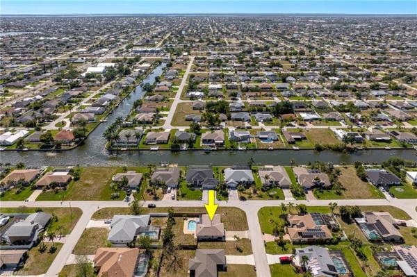Cape Coral Residential, 432 38th Ter, Cape Coral, Florida 33914, image 3