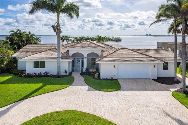 Fairview Isles, 13 Bayview Blvd, Fort Myers Beach, Florida 33931, image 1