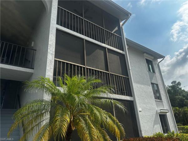 Pine Ridge Of Fort Myers Village, 9970 Sailview Ct #13, Fort Myers, Florida 33905, image 3