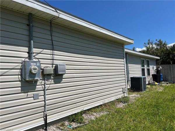Cape Coral Residential, 2222 25th Ln, Cape Coral, Florida 33993, image 2