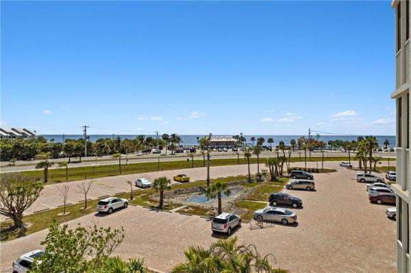 Beach & Tennis Club, 5700 SW Bonita Beach Rd #408, Bonita Springs, Florida 34134, image 2