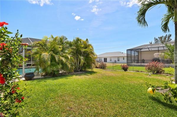 Cape Coral Residential, 2644 32nd St, Cape Coral, Florida 33914, image 2
