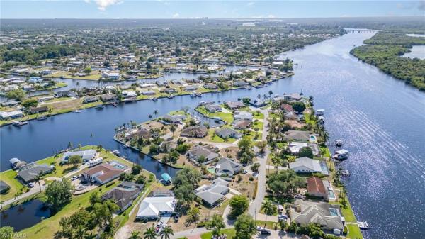 River Forest Island, 13349 Island Rd, Fort Myers, Florida 33905, image 1