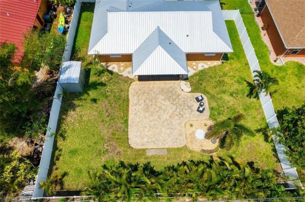 Cape Coral Residential, 918 Gleason Pkwy, Cape Coral, Florida 33914, image 2