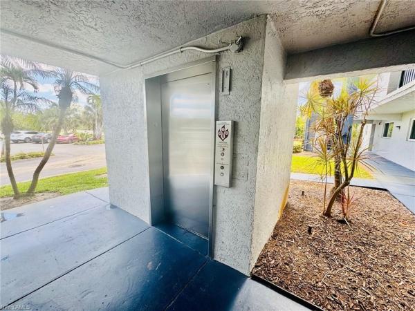 190 Pebble Beach Blvd #304, Naples, Florida 34113, image 1