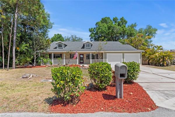 La Chelle Manor, 1335 Sunbury Dr, Fort Myers, Florida 33901, image 2