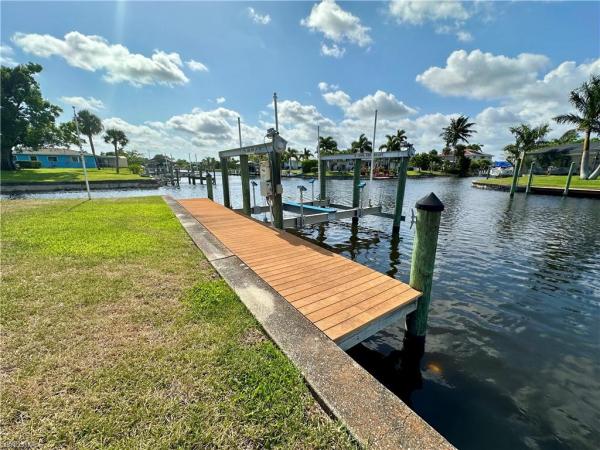 Waterway Estates, 4343 Gulf Cir, North Fort Myers, Florida 33903, image 1