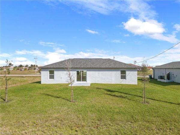 Cape Coral Residential, 1003 24th Pl, Cape Coral, Florida 33993, image 1