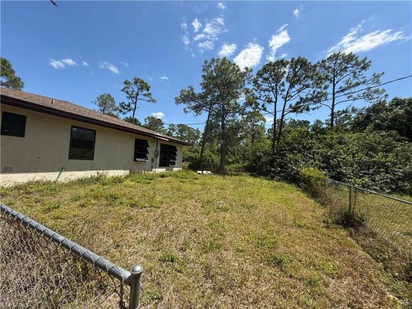 Belle Vista Estates, 19210 Ethel Dr, North Fort Myers, Florida 33917, image 2