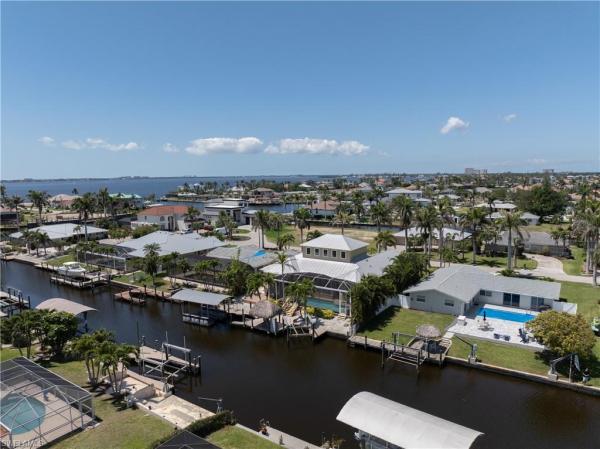 Cape Coral Residential, 5613 Del Rio Ct, Cape Coral, Florida 33904, image 2