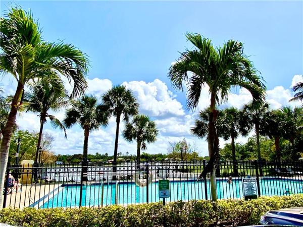 Sail Harbour At HealthPark, 9811 Bodego Way #106, Fort Myers, Florida 33908, image 2