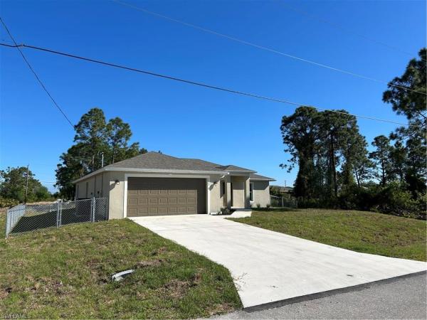 Lehigh Acres Residential, 2809 Nadine Ln, Lehigh Acres, Florida 33971, image 1