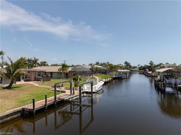 Cape Coral Residential, 5358 Coral Ave, Cape Coral, Florida 33904, image 2