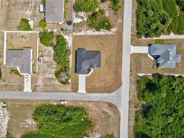 Lehigh Acres, 479 Rand St, Lehigh Acres, Florida 33974, image 1
