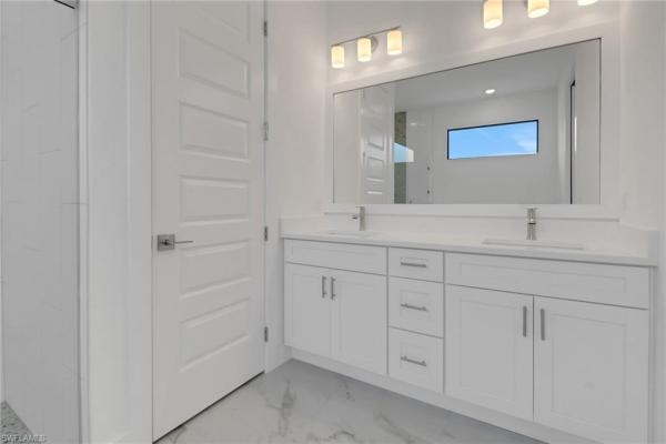 Cape Coral Residential, 321 19th Ave, Cape Coral, Florida 33909, image 3