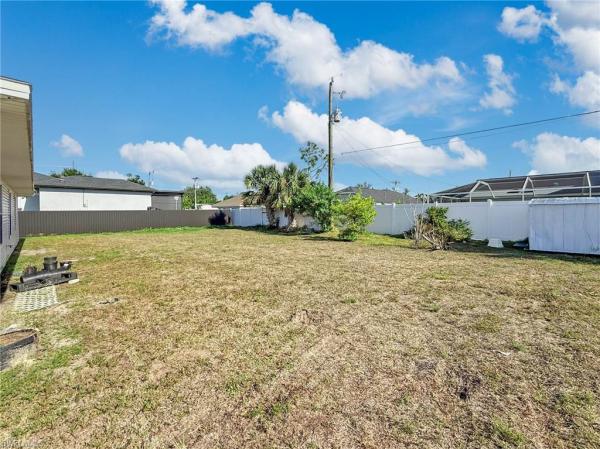 Cape Coral Residential, 119 E Nicholas Pkwy, Cape Coral, Florida 33990, image 3