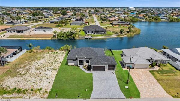 Cape Coral Residential, 1403 17th St, Cape Coral, Florida 33993, image 2