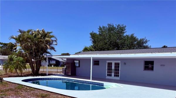 225 Highview Ct, Lehigh Acres, Florida 33936, image 1