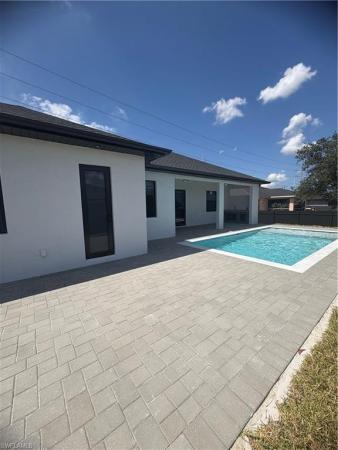 Cape Coral Residential, 625 E Kismet Pkwy, Cape Coral, Florida 33909, image 3