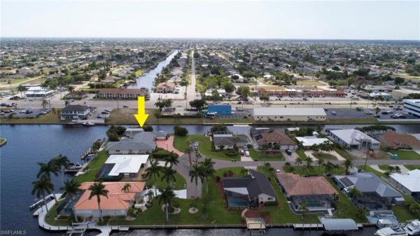 Palaco Grande, 3528 16th Pl, Cape Coral, Florida 33904, image 1