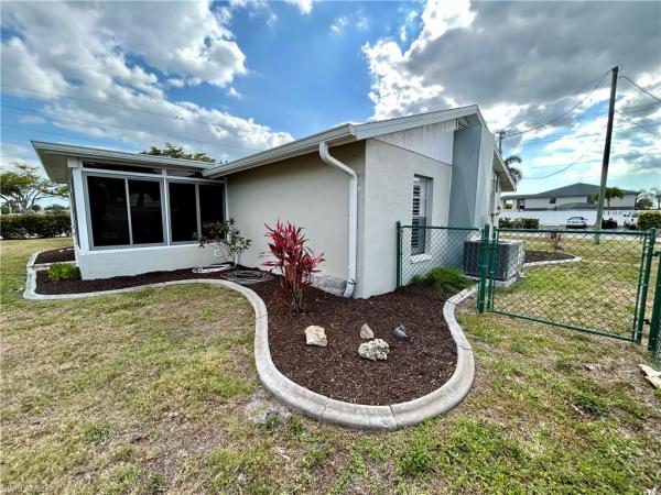 Cape Coral, 4709 Santa Barbara Pl, Cape Coral, Florida 33914, image 3