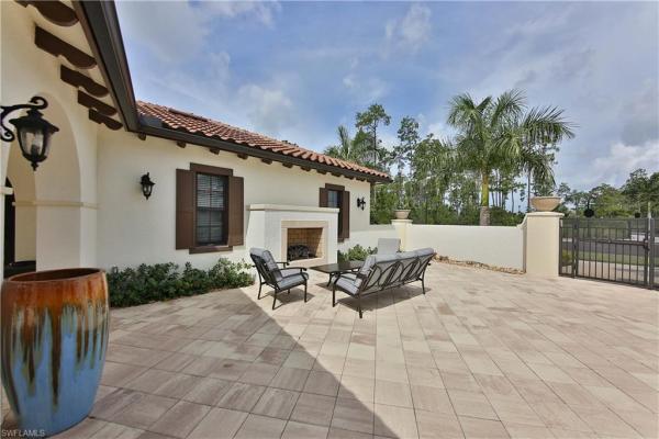 15145 Palmer Lake Cir #103, Naples, Florida 34109, image 1