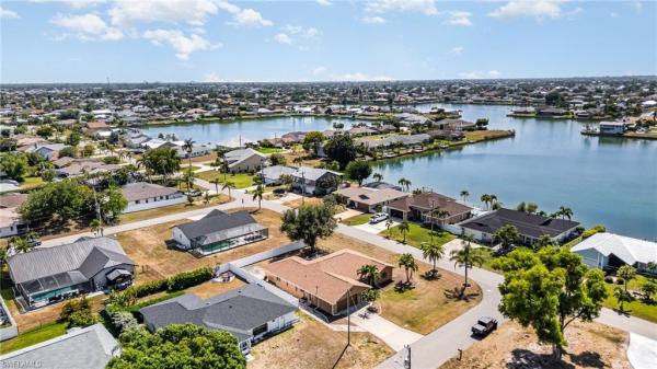 Cape Coral, 1202 Van Loon Ter, Cape Coral, Florida 33990, image 1