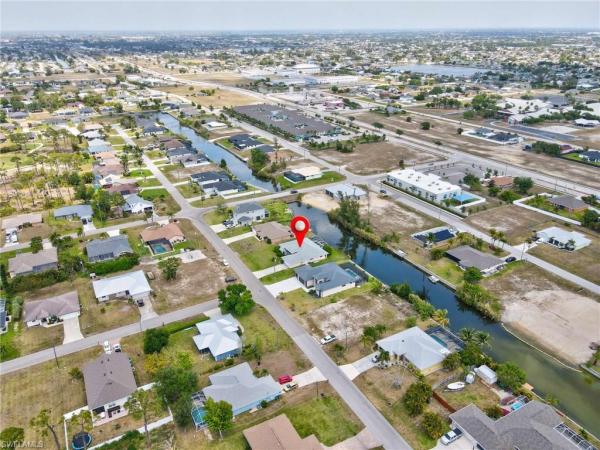 Cape Coral Residential, 1943 8th Ct, Cape Coral, Florida 33991, image 2